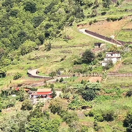 Maderedocevida לינה וארוחת בוקר