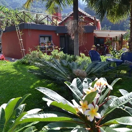 Bed & Breakfast Maderedocevida Boaventura