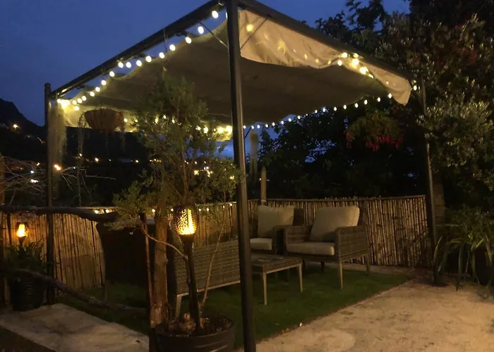 Maderedocevida Bed & Breakfast 3*