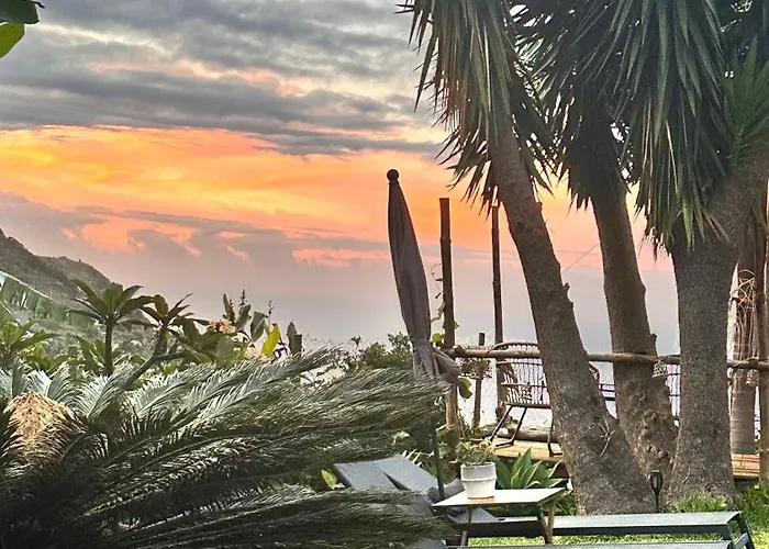 Maderedocevida Bed & Breakfast Boaventura