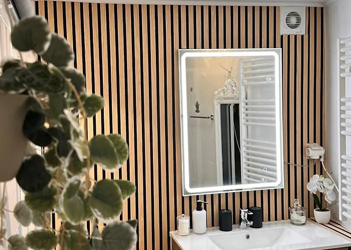 Bed & Breakfast Maderedocevida 3*