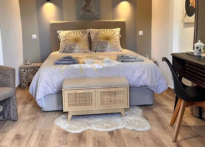 Maderedocevida Bed & Breakfast