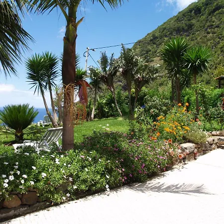 Maderedocevida Отель типа 