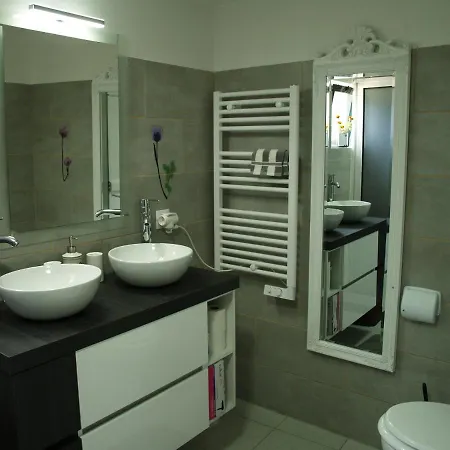 Bed & Breakfast Maderedocevida 3*