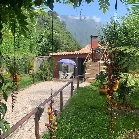 Bed & Breakfast Maderedocevida Boaventura