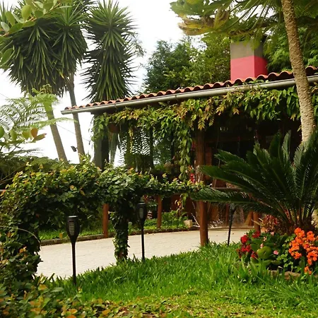 Maderedocevida Отель типа 