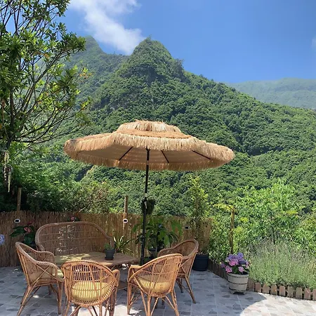 Maderedocevida Bed & Breakfast 3*