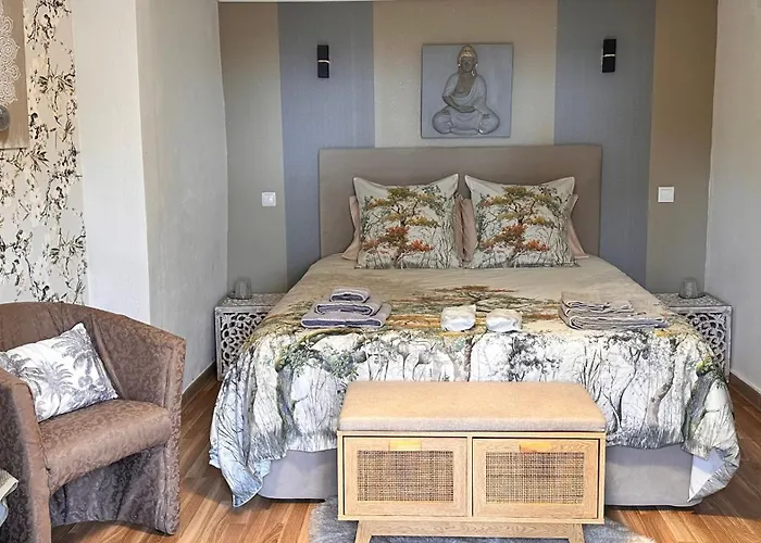 Bed & Breakfast Maderedocevida 3*